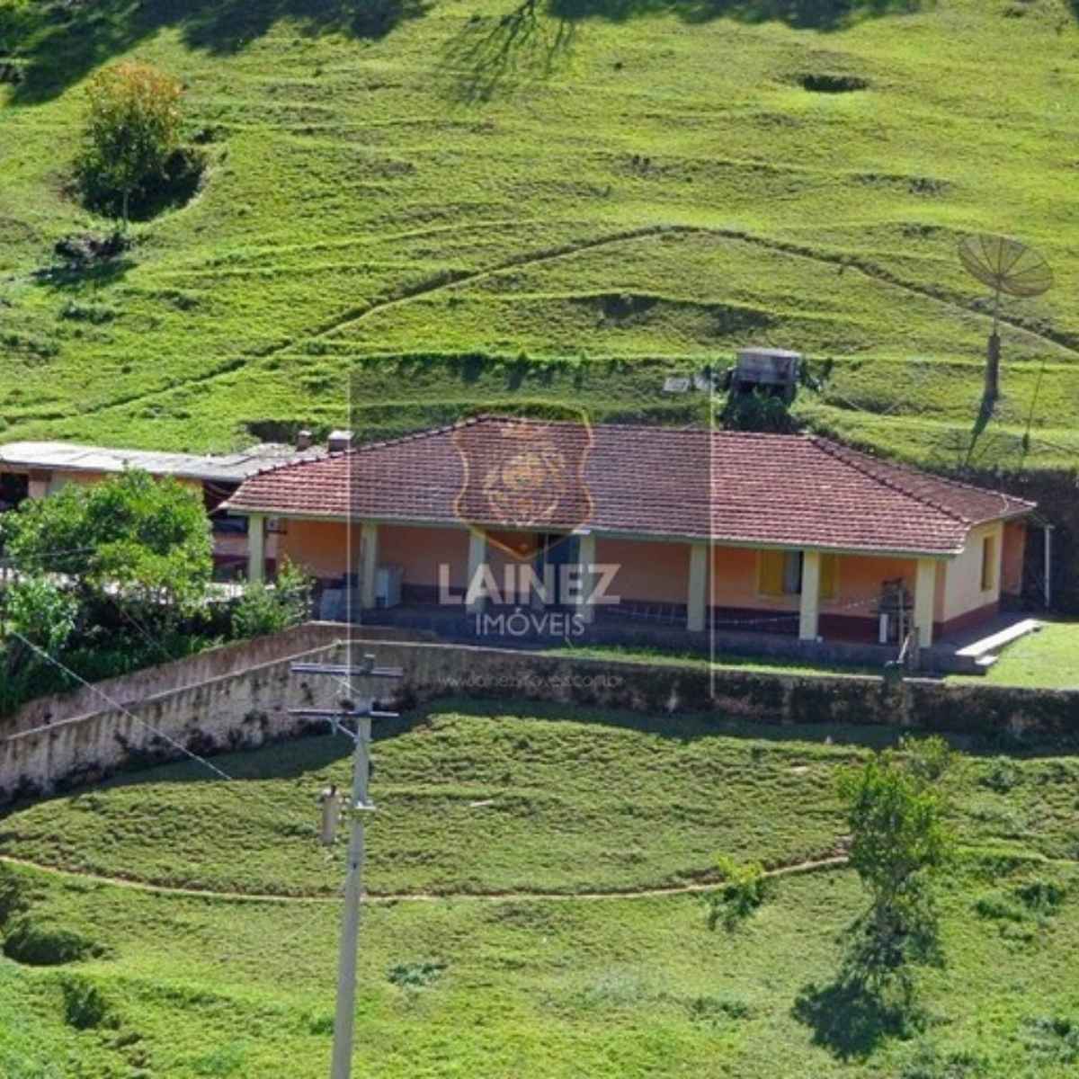 Sua Chance no Campo: Fazenda com Casa Sede, Área Gourmet e 18 Alqueires de Eucalipto em Juquitiba