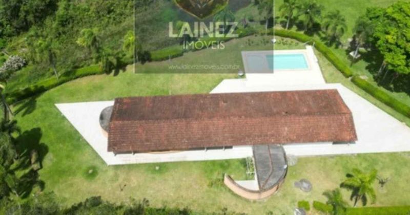 Sítio de Alto Padrão em São Lourenço da Serra: 126.000 m² de Luxo e Natureza