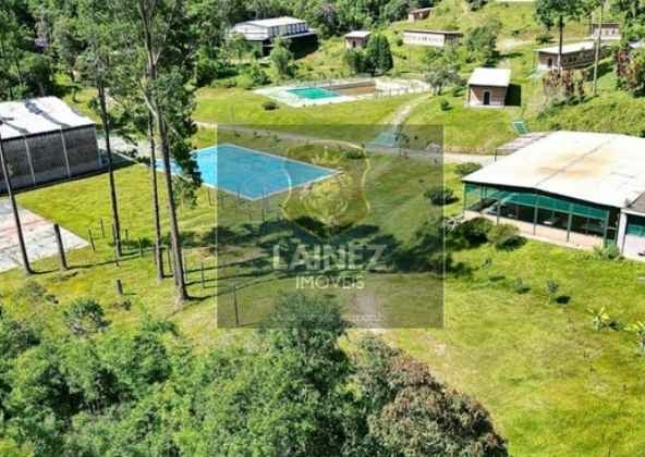 Propriedade Única com 30 Dormitórios e Infraestrutura Completa