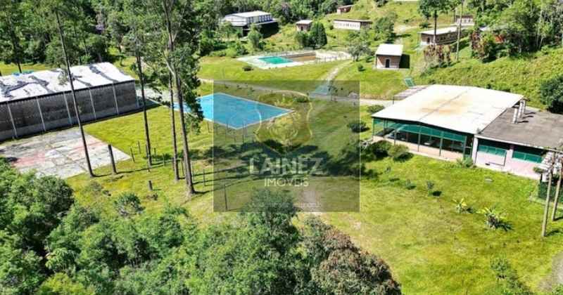 Propriedade Única com 30 Dormitórios e Infraestrutura Completa